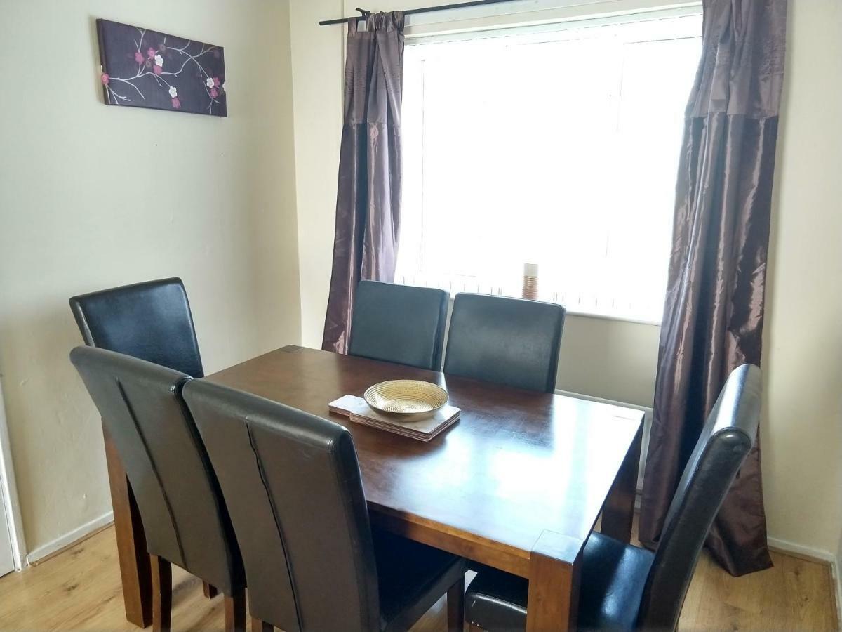 Rowe Gardens - Self Catering - Guesthouse Style - Comfortable Twin Or Double Rooms - Quiet Residential Area 워킹턴 외부 사진